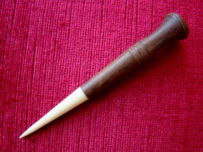 A nice 19th century sailor-made whalebone and wood bodkin